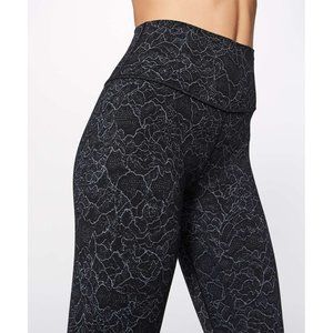 Lululemon Align Crop 19" Lacescape Dark Cast Black
